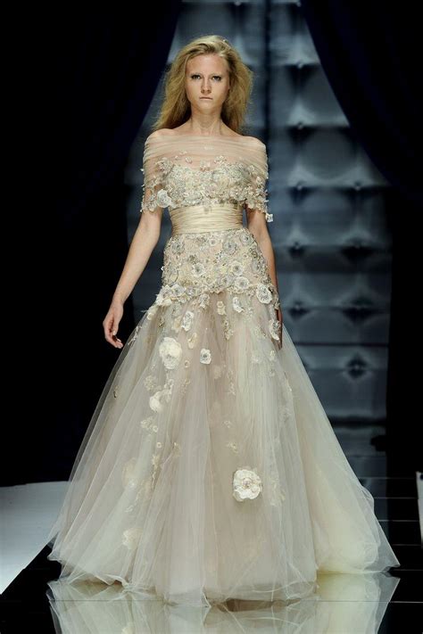 alexander mcqueen bridal dress